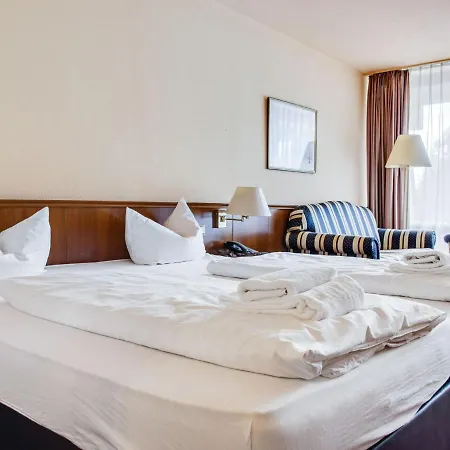 Am Seeufer In Hahnenkle Goslar